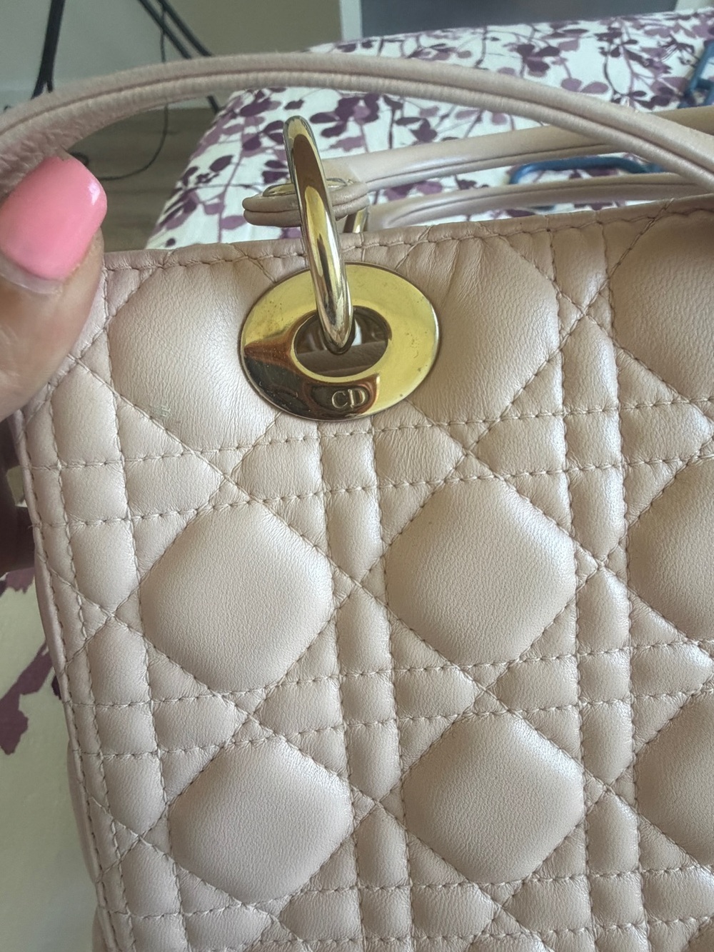 Lady Dior medium Quilted Satchel in Blush Pink with Gold Hardware. Sale price ! - Picture 11 of 13